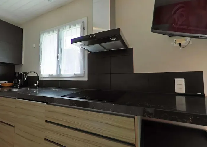 Villa Br000- G26 3 Pieces 4 Couchages Sur