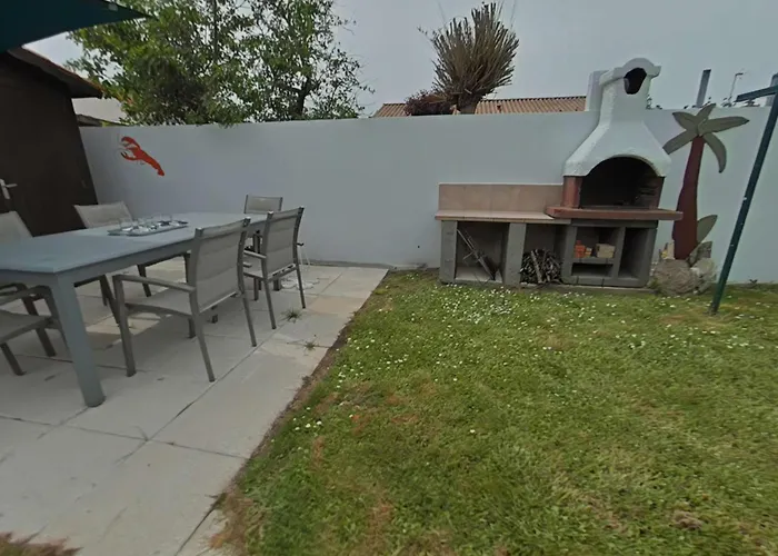 Br000- G26 3 Pieces 4 Couchages Sur *